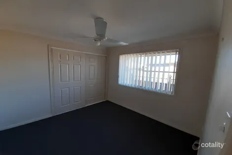 Property photo of 33 Seonaid Place Gracemere QLD 4702