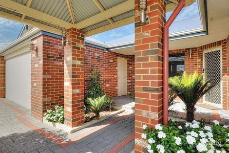 Property photo of 12 Tamar Break Madora Bay WA 6210