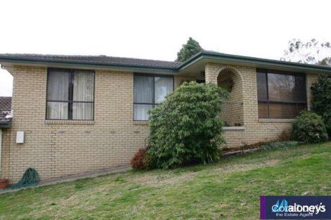 Property photo of 2 Pearse Place Gowrie ACT 2904