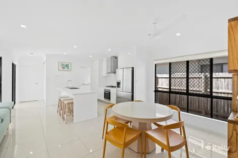 Property photo of 14 Moorinya Circuit Mount Peter QLD 4869