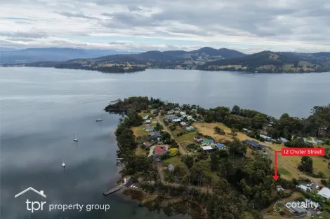 12 Chuter St, Deep Bay, TAS 7112