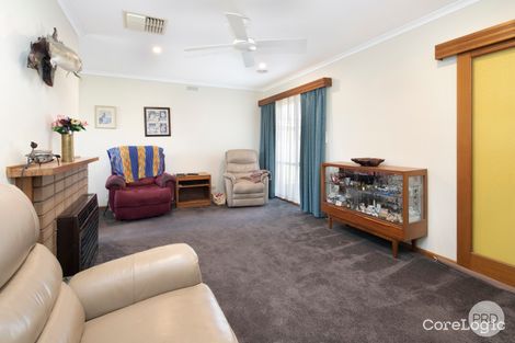 Property photo of 14 Halbert Street Wendouree VIC 3355