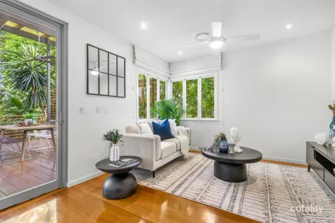 Property photo of 33 Dover Street Wilston QLD 4051