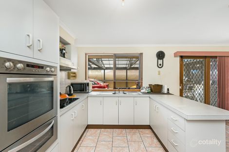 Property photo of 14 Mollisons Hill Hampton Park VIC 3976