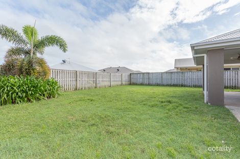 Property photo of 76 Whitehaven Drive Blacks Beach QLD 4740