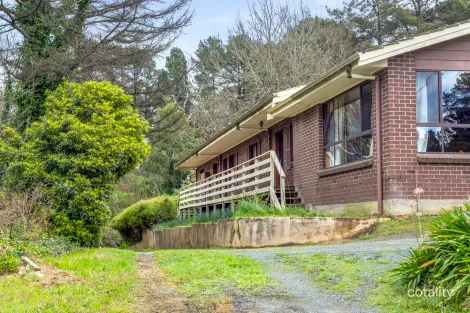 Property photo of 6 Gould Road Stirling SA 5152
