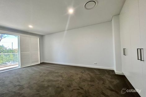 Property photo of 20 Deluxe Circuit Norwest NSW 2153