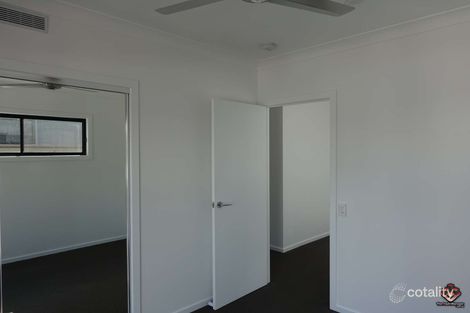 Property photo of 1/166 Nottingham Road Parkinson QLD 4115