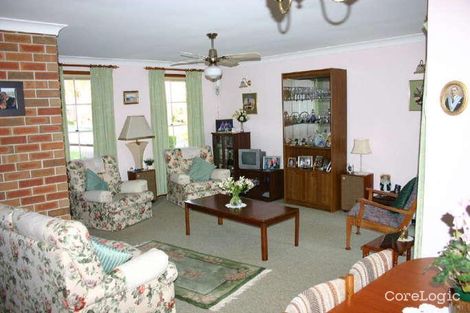 Property photo of 3 Guss Cannon Close Green Point NSW 2251