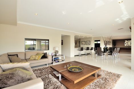 Property photo of 3 Claret Ash Boulevard Baldivis WA 6171