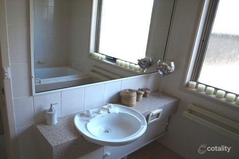 Property photo of 2/9 Murray Street Booker Bay NSW 2257