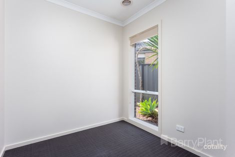 Property photo of 4 Ann Maree Court Point Cook VIC 3030