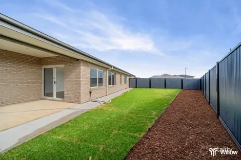 Property photo of 1 Peony Road Angle Vale SA 5117