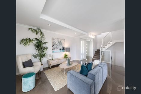 Property photo of 1 Nautilus Place Scarborough WA 6019