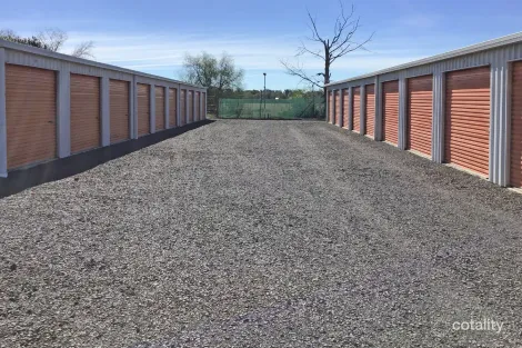 Property photo of 63 Burraway Street Narromine NSW 2821