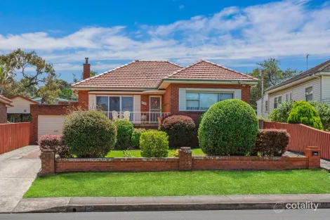 342 Northcliffe Dr, Lake Heights, NSW 2502