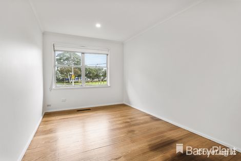 Property photo of 1 Longleaf Street Frankston North VIC 3200