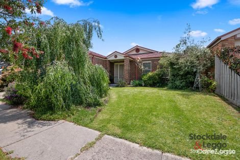 Property photo of 10 Heidi Court Pakenham VIC 3810