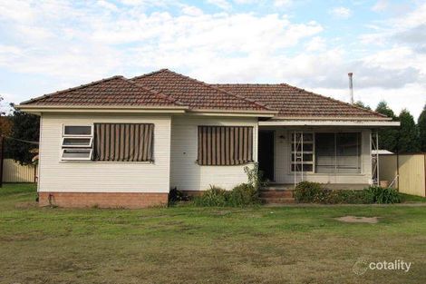 124 Sweethaven Rd, Greenfield Park, NSW 2176