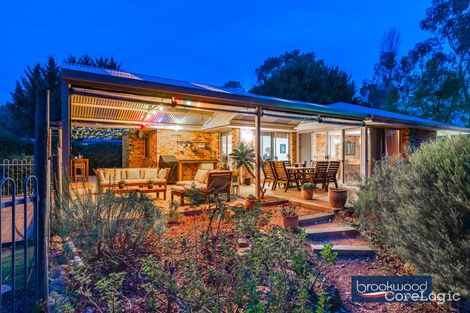 Property photo of 8 Painter Crescent Mundaring WA 6073