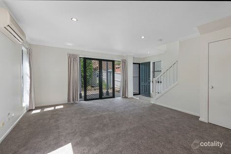 Property photo of 2/36 View Street Wooloowin QLD 4030