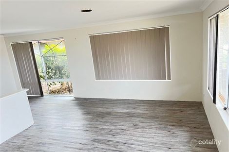 Property photo of 9 Lavender Gardens Halls Head WA 6210