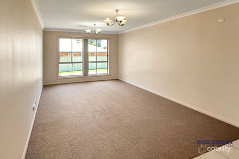 Property photo of 8 Tallwoods Grove Dubbo NSW 2830