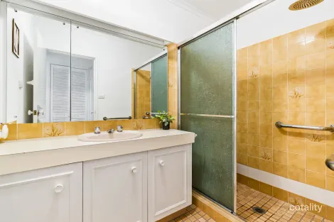 Property photo of 19/31 Crookston Drive Camden South NSW 2570