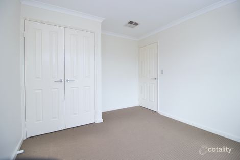 Property photo of 21 Coniston Bend Waikiki WA 6169