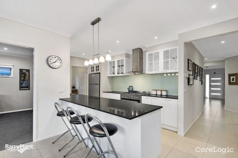 19 Oakland Ave, Point Cook, VIC 3030