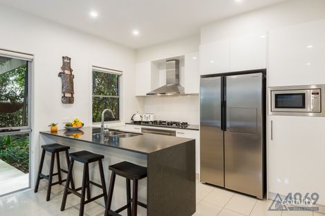 Property photo of 20/693 Seventeen Mile Rocks Road Sinnamon Park QLD 4073