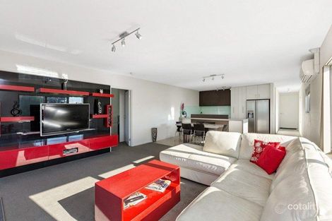 Property photo of 32/2 Saltriver Place Footscray VIC 3011