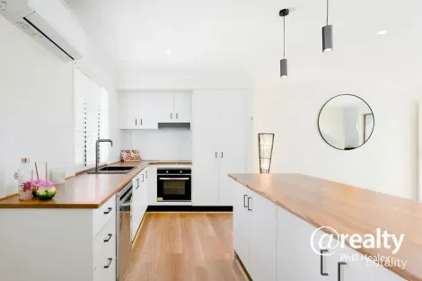 Property photo of 4/56 Fleet Drive Kippa-Ring QLD 4021