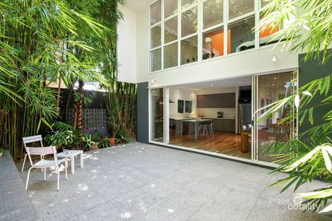 Property photo of 16 Fuljames Lane New Farm QLD 4005