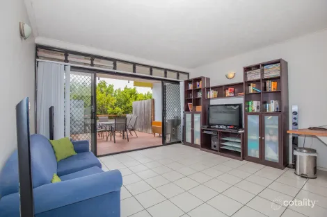 12/30 Cork St, Yeronga, QLD 4104