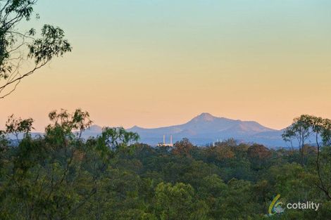 Property photo of 1 Quahlee Grove Karana Downs QLD 4306