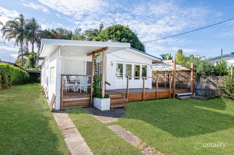 28 Reynolds Ave, Labrador, QLD 4215