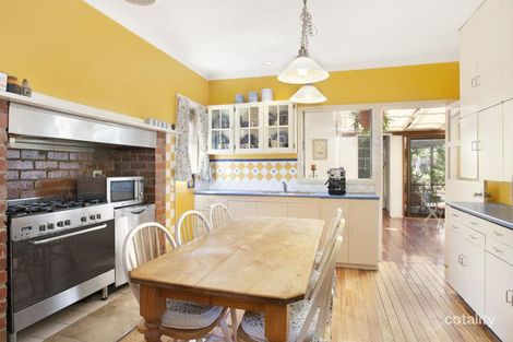 Property photo of 157 Nepean Street Greensborough VIC 3088