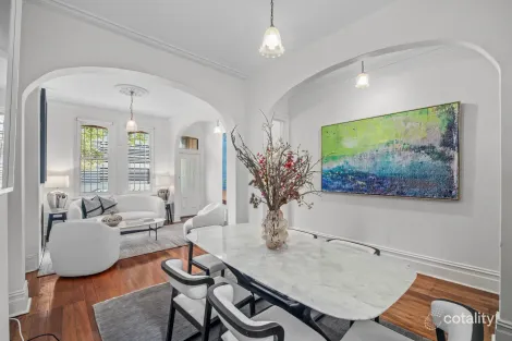 Property photo of 47 Craigend Street Darlinghurst NSW 2010