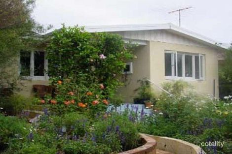 27 Curedale St, Beaconsfield, WA 6162