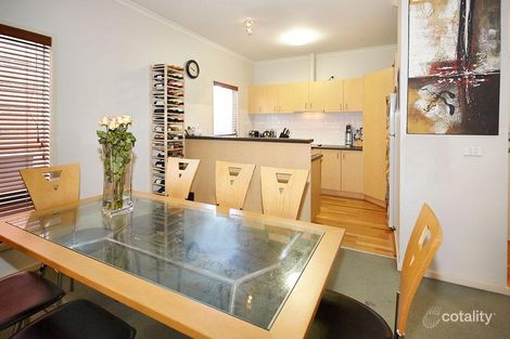Property photo of 33/8 Howlett Street Kensington VIC 3031