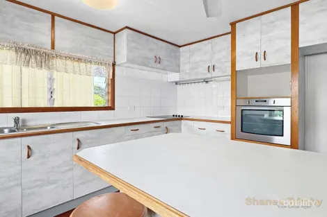 Property photo of 31 Sperring Street Manunda QLD 4870