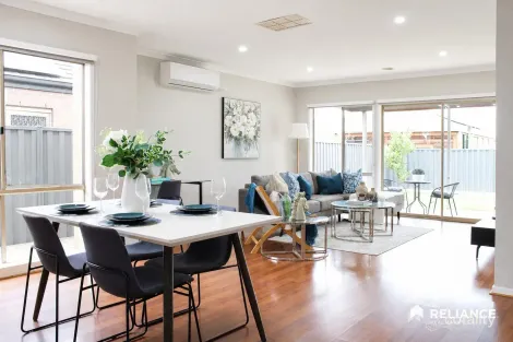 Property photo of 9 Canons Crescent Manor Lakes VIC 3024