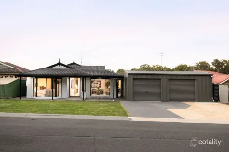 9 Meredith Cres, St Helens Park, NSW 2560