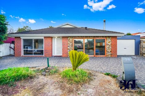 Property photo of 38 Lynbridge Crescent Tarneit VIC 3029
