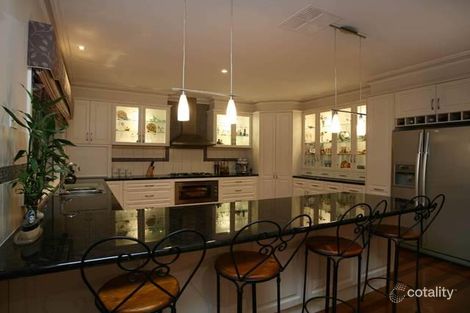 Property photo of 7 Valda Close Berwick VIC 3806
