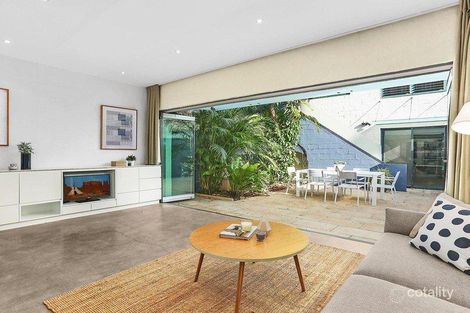 Property photo of 30 Renwick Street Alexandria NSW 2015