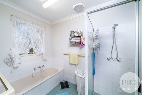Property photo of 2/8 Japonica Place Forest Hill NSW 2651