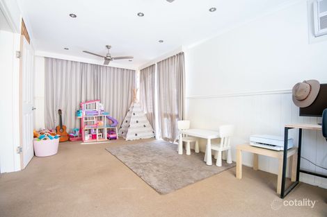 Property photo of 77 Staal Crescent Emerald QLD 4720