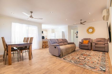 Property photo of 77 Staal Crescent Emerald QLD 4720